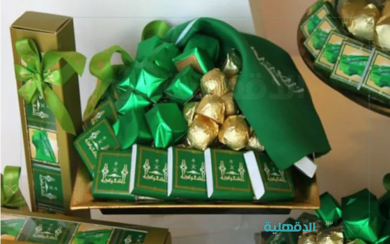 افكار توزيعات يوم التاسيس 1446 شرح معنى شعار يوم التأسيس 2025 يوم بدينا 5 عناصر ترمز إلى عراقة وأصالة التراث الوطني