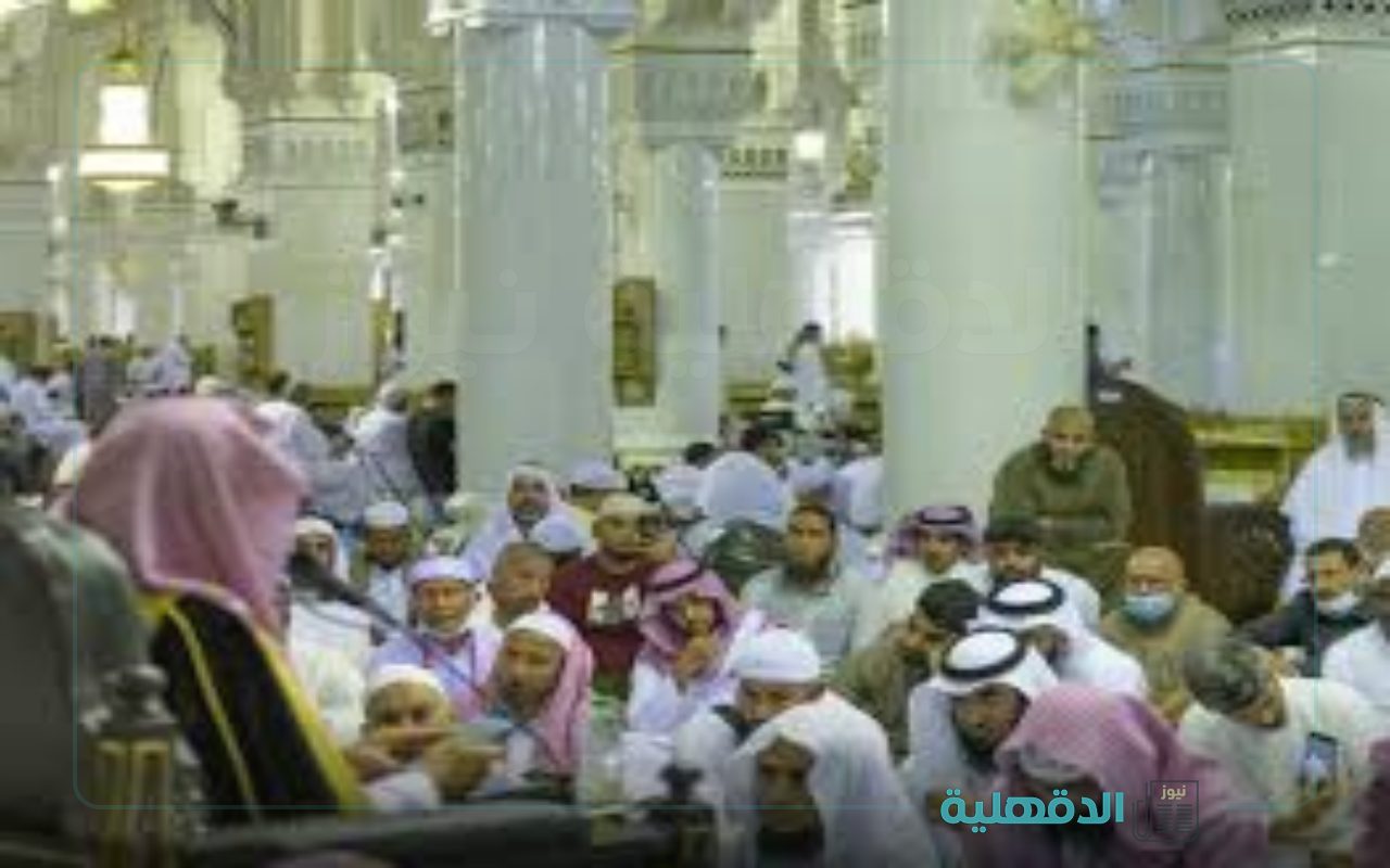 أبرزهم “المعيقلي والشمسان”.. شؤون الأئمة والمؤذنين تحدد جدول أئمة الحرم المكي 1446 حتى 16 شعبان 1446