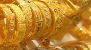 تحديث يومي: تعرف على سعر الذهب اليوم عيار 21 في السعودية وتأثير التغيرات العالمية على الأسواق المحلية