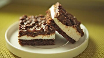 طعمها في حتة تانية وهتدعيلي.. طريقة عمل كيكة الباونتي الخطيرة.. أولادك كل شوية هيطلبوها منك