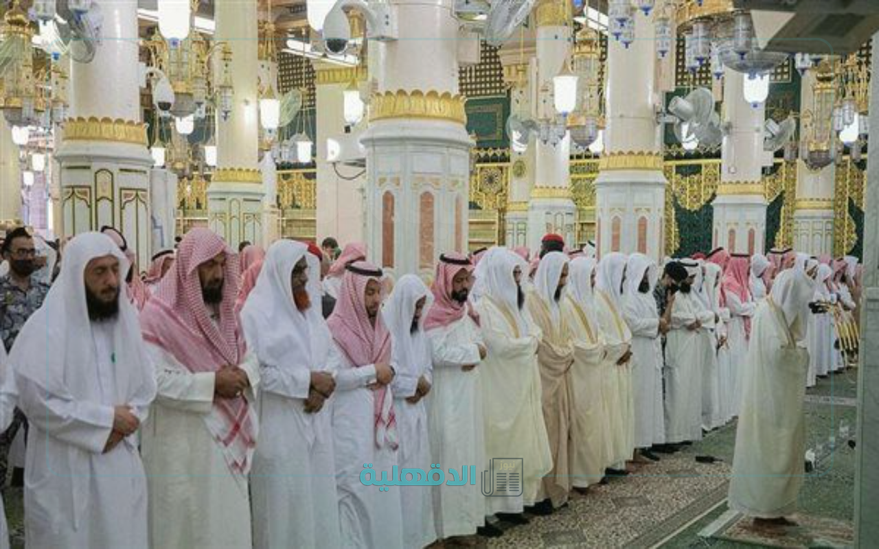 جدول أئمة صلاة التراويح في المسجد النبوي خلال العشر الوسطى من رمضان 1446هـ (2025م)