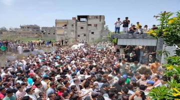 جماهير غفيرة تودع جثمان القارئ السيد سعيد لمسقط رأسه بالدقهلية