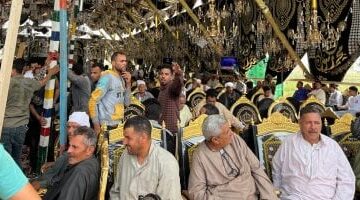 رحيل سلطان القراء يهز العالم العربي والإسلامي.. الدقهلية تتألق في وداع الشيخ السيد سعيد طوال 3 أيام متتالية.. حضور كبير لقراء الإذاعة ومشاهد مؤثرة من الجنازة والعزاء