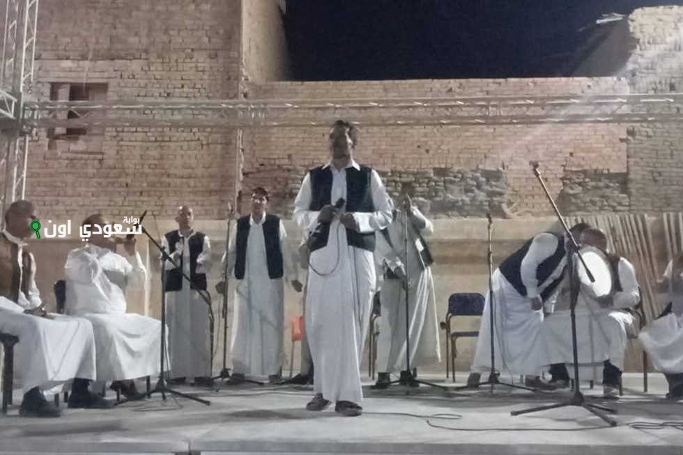 عروض المسرح المتنقل لقصور الثقافة تحل اليوم بعزبة اللوزي في محافظة الدقهلية