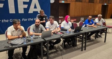 أوسكار رويز ينضم لمعسكر حكام var في القاهرة بعد ساعات من وصوله 2025