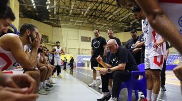 مباراة قوية بين المنتخب الأولمبي لكرة السلة والبحرين في البطولة العربية 2025