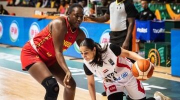 ميرال أشرف تتعرض لالتواء في الكاحل خلال مواجهة مصر وأنجولا 2025