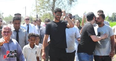 أبرز الشخصيات في جنازة والد محمد الشناوي.. حضور أحمد شوبير، النحاس ووليد سليمان