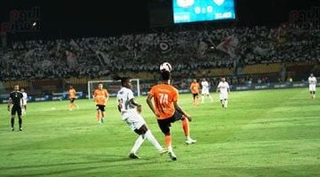 العارضة تمنع فاركو من افتتاح التسجيل أمام الزمالك بعد مرور 15 دقيقة