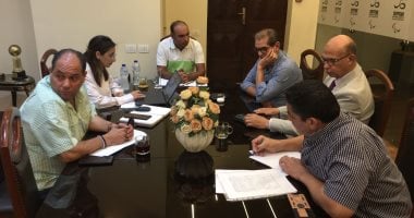 اللجنة البارالمبية تناقش خطط الموسم الجديد مع لجان رفع الأثقال وألعاب القوى 2025