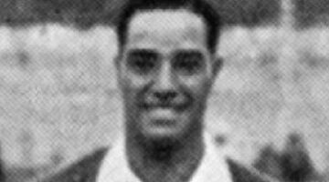 اليوم.. نحتفل بذكرى ميلاد لبيب محمود هداف النادي الأهلي وبطل أول دوري للأحمر
