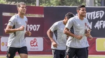 تحضيرات الأهلي لمواجهة بيراميدز بالدوري.. بمشاركة إمام وتأهيل مروان في 2025