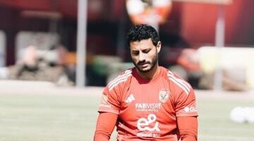 محمد الشناوي يواصل تألقه في حراسة مرمى الأهلي خلال مواجهة بيراميدز بالدوري 2025