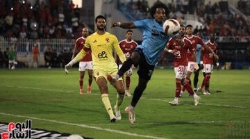 محمد شريف والشحات يعوضان غياب جراديشار وتريزيجيه في تعادل الأهلي مع المحلة 2025