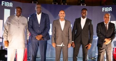 مراسم تكريم مدحت وردة خلال فعاليات بطولة لافروباسكت لكرة السلة في أنجولا 2025