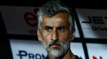 معلومات هامة من جلسة "النصائح الأخيرة" بين ريبيرو ولاعبي الأهلي قبل مباراة بيراميدز