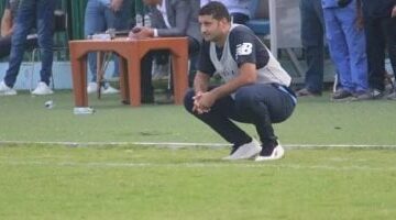 أمير عزمى مجاهد يتراجع عن استقالته.. ويستأنف مهمته تدريب أسوان في 2025