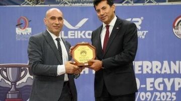 افتتاح كأس دول حوض البحر المتوسط للأثقال 2025 بحضور وزير الرياضة