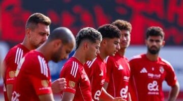 الأهلي يستعد لمواجهة الشباب الودية.. مشاركة إمام عاشور تؤكد جاهزية الفريق في 2025