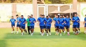 البنك الأهلي يكمل تحضيراته النهائية لملاقاة وادي دجلة في دوري 2025