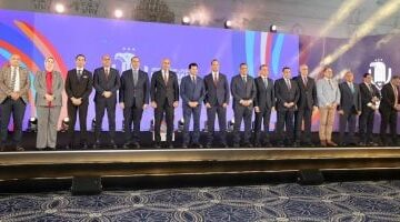 انطلاق موسم دوري المدارس 2025 بالتنسيق بين وزارة التربية والتعليم وشركة استادات.. تحت رعاية وزارة الشباب والرياضة