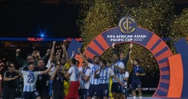 تسليم كأس القارات لبيراميدز بعد الفوز 3-0 على أهلي جدة.. صور من الحدث