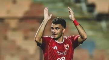 زيزو يهنئ أبطال الأهلي بعد تغلبهم على الزمالك.. تهاني خاصة لكريذيديه في صور احتفالية