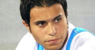 شريف أشرف.. التحكم في وسط الملعب سر الانتصار على بوركينا فاسو 2025