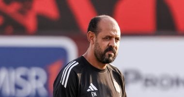 عماد النحاس يشعل حماس لاعبي الأهلي قبل ديربي الزمالك في دوري نايل 2025