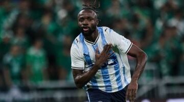 مايلي يُضيف الهدف الثاني لبيراميدز أمام الأهلي السعودي في كأس الإنتركونتيننتال 2025.. صور