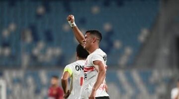 محمد شحاتة يدعم الزمالك في المدرجات أمام الإسماعيلي رغم تعرضه للإصابة في 2025