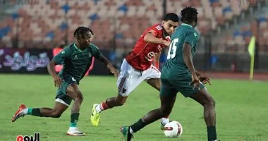 انتصار الأهلي على الاتحاد السكندري 2-0 في 65 دقيقة.. تقنية الفيديو تضيف الهدف الثاني للأحمر.. صور