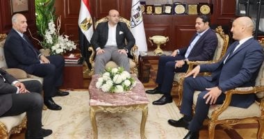 جولة تفقدية لمحافظ بني سويف في المرحلة الثانية لنادي سيتي كلوب.. إشادة بالمنشآت الجديدة مع صور
