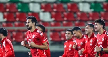 رعد ومطر يصاحبان أول تدريب للأهلي في بوروندي.. إيجل نوار يتألق في دوري الأبطال بالصور
