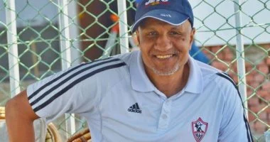 محمد كمونة يبحث فرص تدريب متعددة في دوري المحترفين.. تحركات نشطة نحو مسيرة تدريبية جديدة