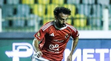 موقف الأهلي بشأن تجديد عقود الرباعى مع اقتراب نهاية الموسم 2025