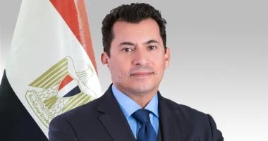 وزارة الرياضة تطالب بوقف تجنيس اللاعبين المصريين.. وتوجيه عقوبات صارمة للمخالفين
