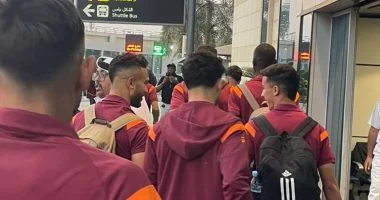 وصل وفد نهضة بركان المغربي إلى القاهرة استعداداً لملاقاة بيراميدز في السوبر الأفريقي.. صور من الحدث