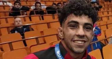 ياسر إدريس يبارك لأدهم أيمن إنجازه العالمي ببرونزية المصارعة في صربيا