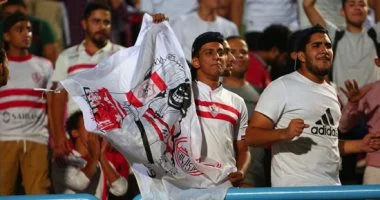 جماهير الزمالك تشعل الحماس في صفوف الفريق قبل مواجهة الأهلي.. العزيمة على الفوز بالسوبر لا تفتر