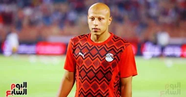 عمرو الجزار يبدأ برنامجاً تأهيلياً في البنك الأهلي بعد تعرضه لإصابة في عضلة الضامة.. مراحل العلاج والتعافي