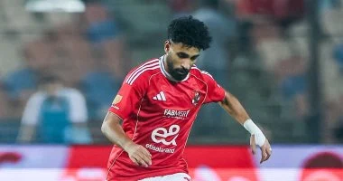 مروان عطية يعود لتشكيلة الأهلي لمباراة المصري غداً في الدوري