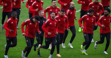 بعثة الأهلي تصل مطار القاهرة.. تستعد للتوجه إلى تنزانيا