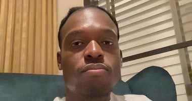 وصول مهاجم الأهلي الجديد إلى القاهرة.. وإجراء الكشف الطبي اليوم