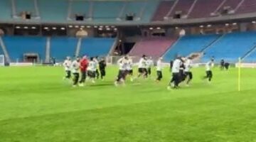 الترجي يستعد لمواجهة الأهلي.. لاعبو الفريق الأحمر يخوضون التدريبات النهائية بملعب حماد العقربي 2025 فيديو