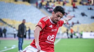 رابطة الأندية تعلن إيقاف طاهر محمد طاهر.. والمصري يتحمل غرامة مالية بقيمة 100 ألف جنيه