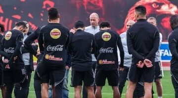 مران الأهلي.. تكثيف الجمل الخططية مع تدريبات بدنية خفيفة تحضيراً لمواجهة الترجي في 2025