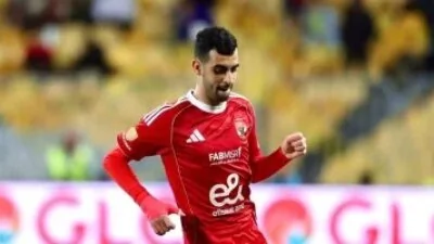 بلعمري يستأنف المشاركة في تدريبات الأهلي الجماعية..